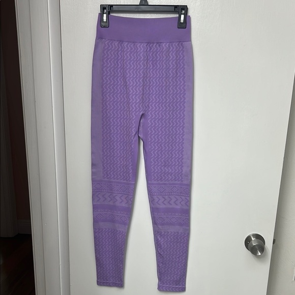 #91 ASOS 4505 women's sportswear fit yoga leggings in lilac, Size Small, EUC - Picture 1 of 14